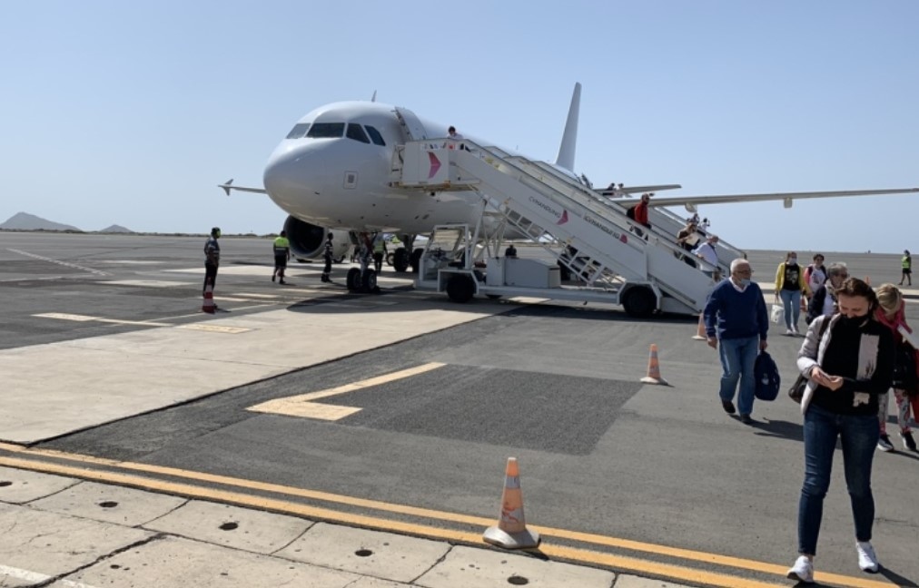 Националният превозвач „България Еър“ осъществи първи исторически полет между България